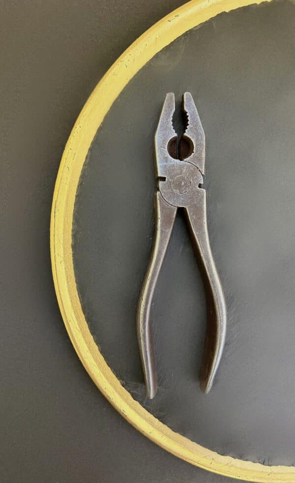 Combination pliers
