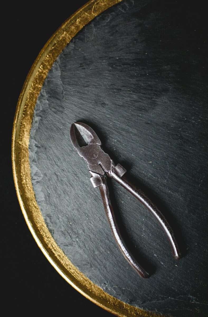 Side cutter