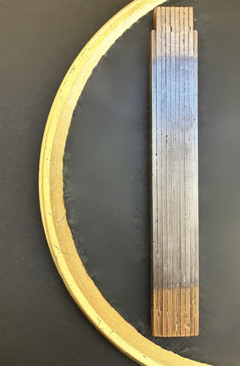 Ruler large