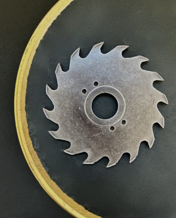 Saw blade