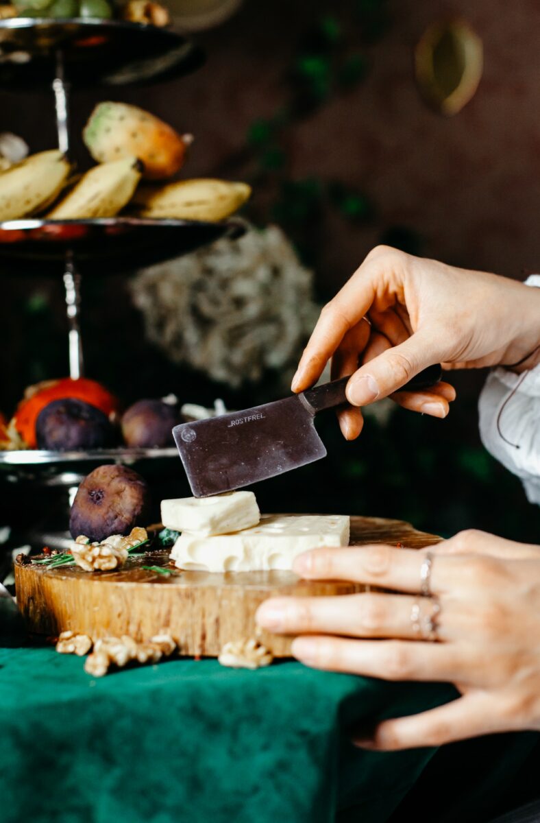 Cheese knife with cheese